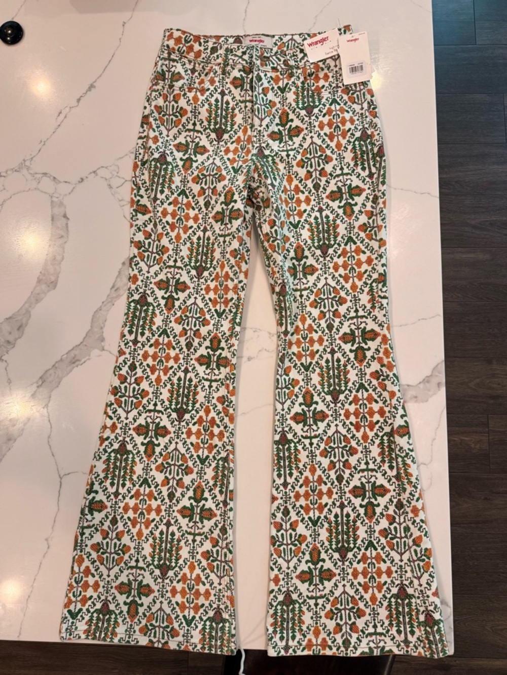 Wrangler High-Rise Fierce Flare Vibrant Printed Jeans in Green & Orange - Picture 2 of 10